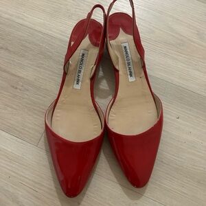 Manolo Blahnik Aspro Block Heel Slingback Pump In Red Patent Leather 39